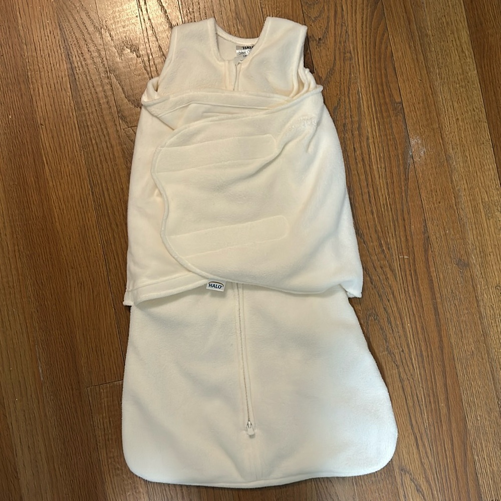 Halo sleep swaddle